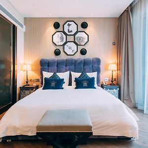 Executive King Room